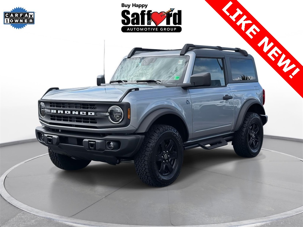 2024 Ford Bronco 2-Door Black Diamond's photo