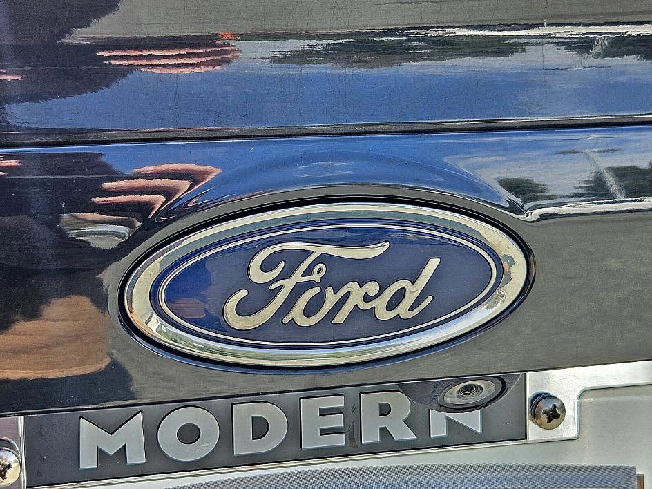 2019 Ford Fiesta SE photo 11