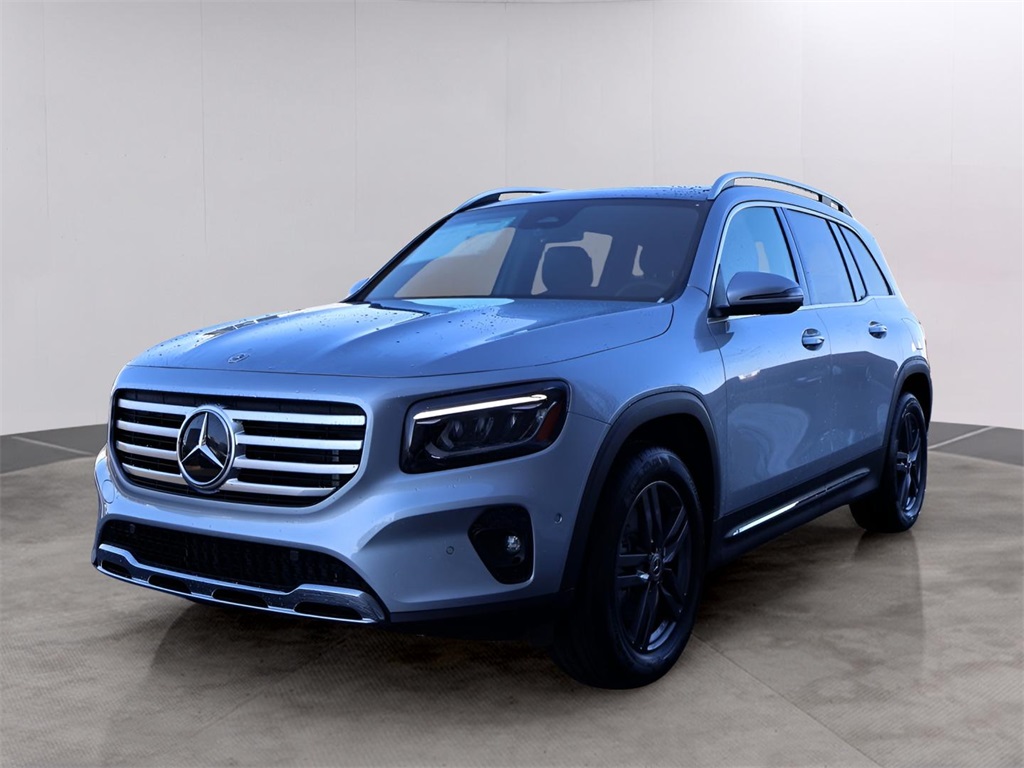 2025 Mercedes Benz GLB 250 4MATIC photo 3
