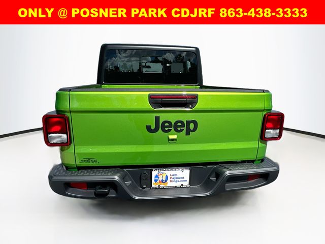 2025 Jeep Gladiator Sport photo 3