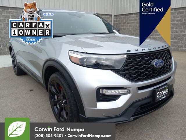 2022 Ford Explorer ST's photo