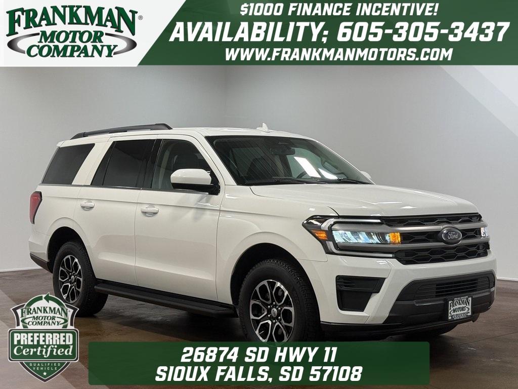 2024 Ford Expedition XLT's photo