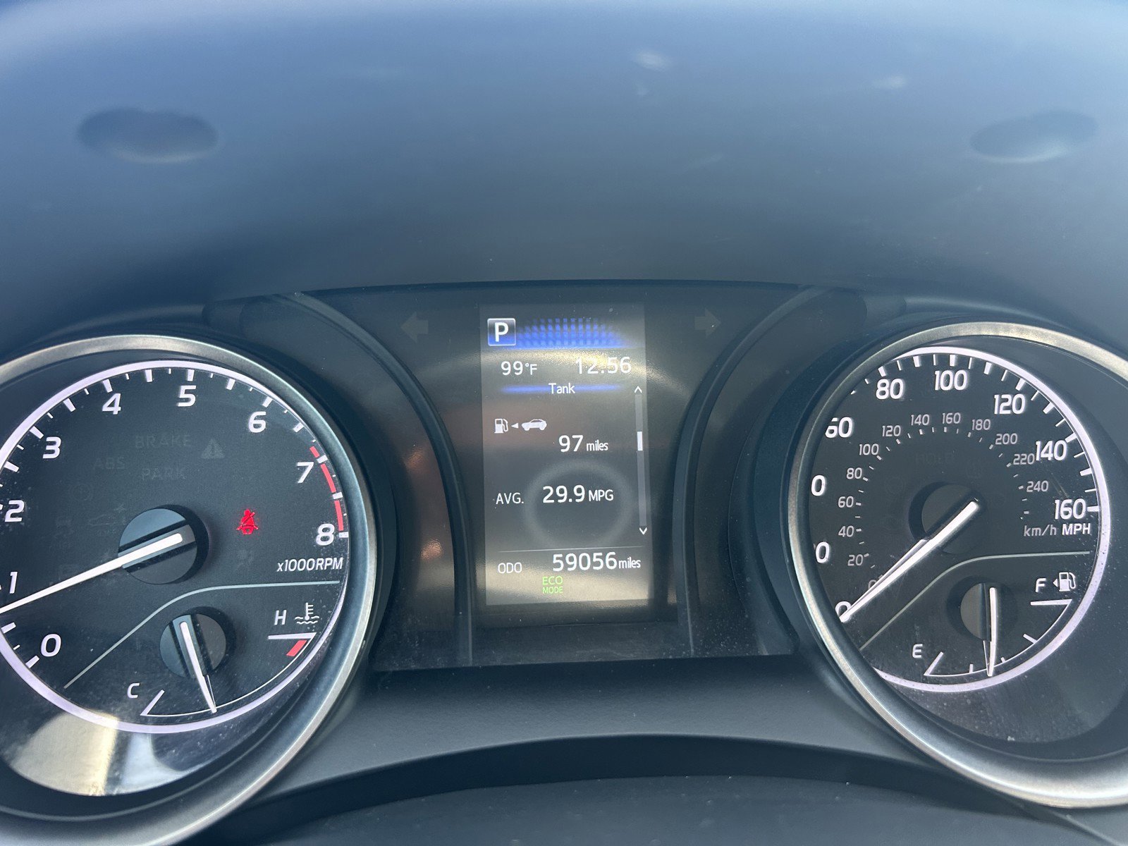 2023 Toyota Camry SE photo 15