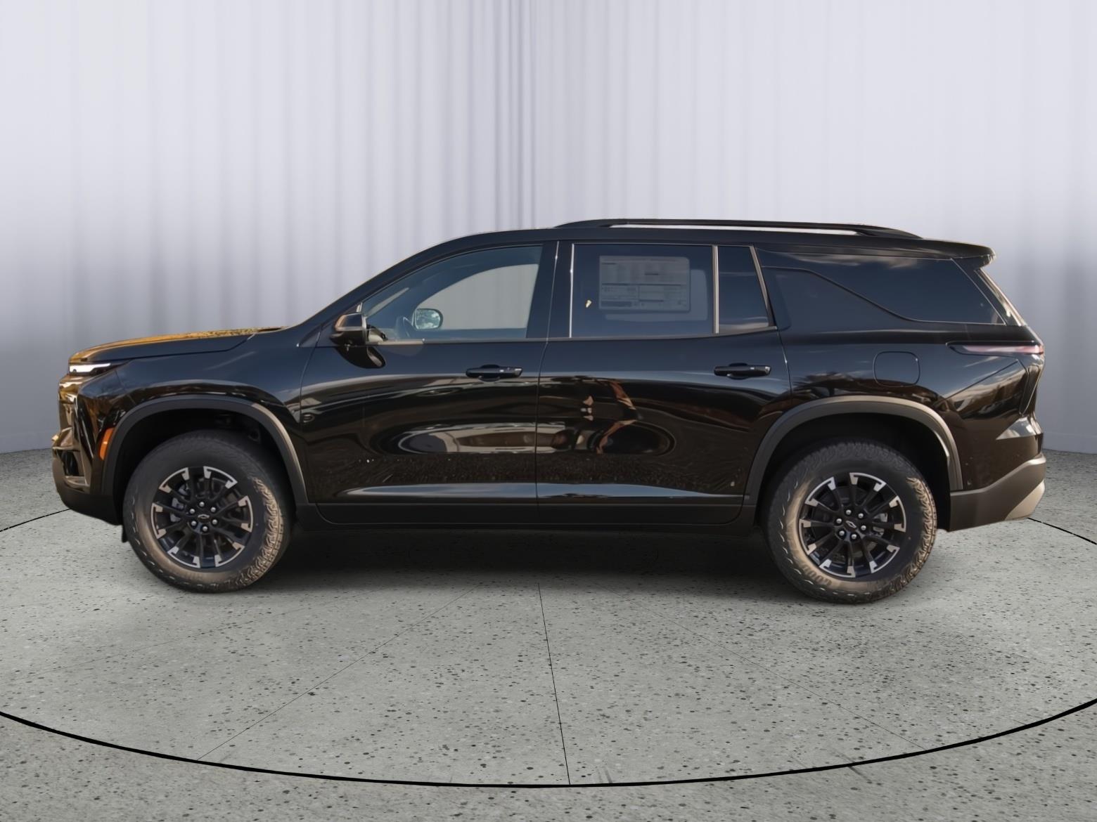 2026 Chevrolet Traverse Z71 photo 4