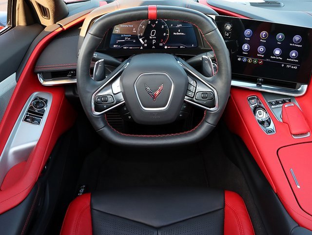 2020 Chevrolet Corvette Stingray 2LT photo 13
