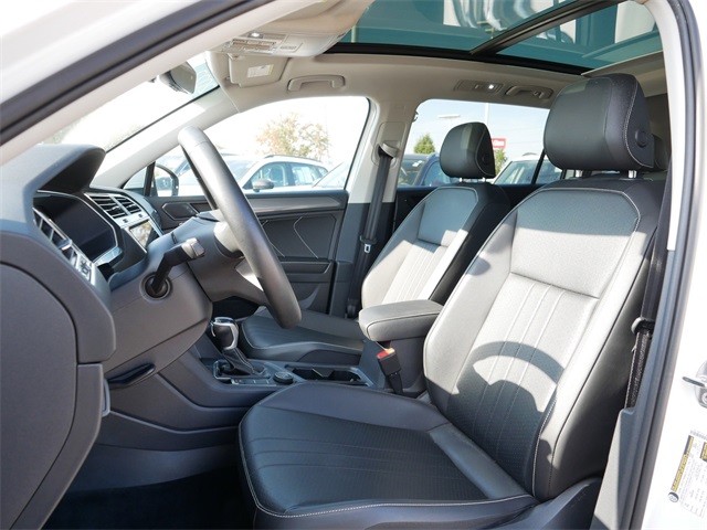 2022 Volkswagen Tiguan SE photo 14