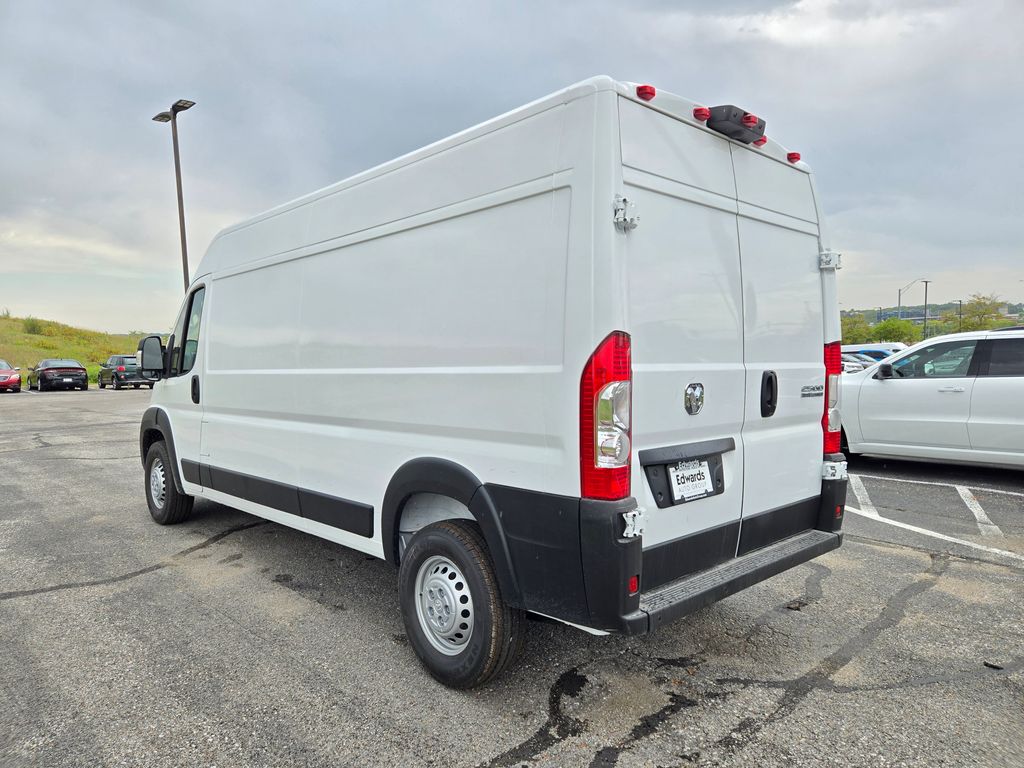 2026 Ram ProMaster 2500 photo 4