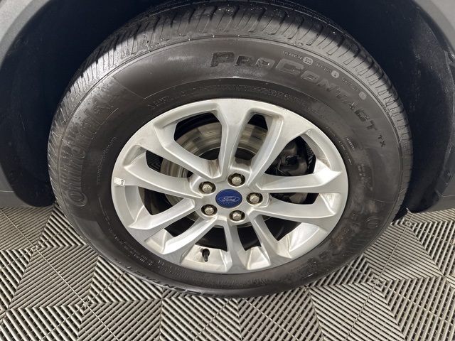2022 Ford Escape SE photo 9