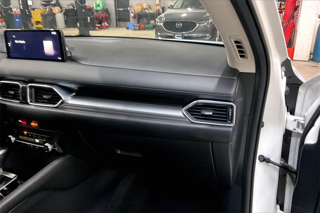 2025 MAZDA CX-5 - Image 15