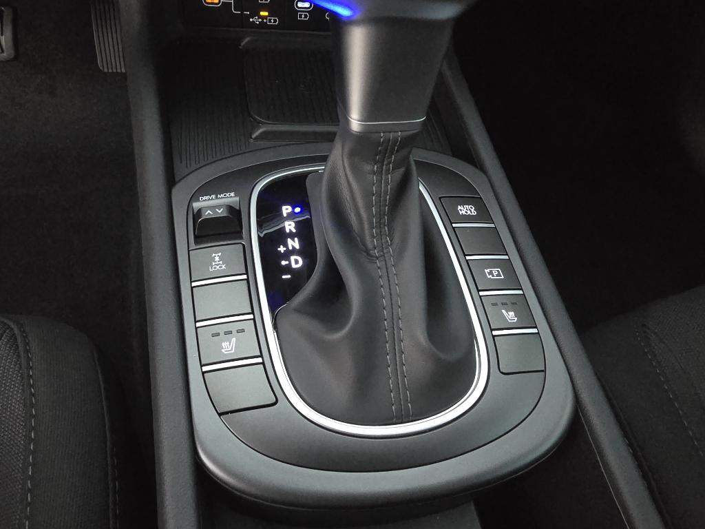 2026 Hyundai Kona SEL photo 20