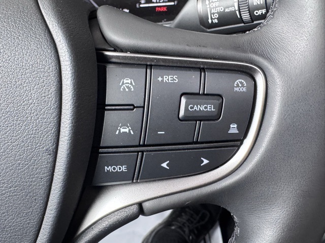 2025 Lexus UX Premium photo 26