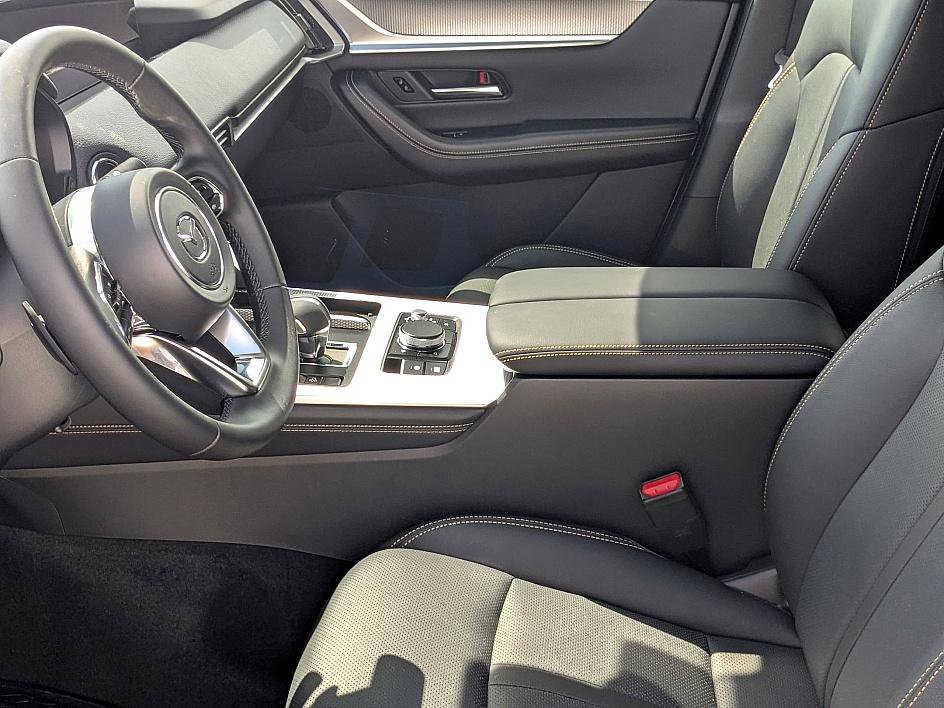 2025 Mazda CX-90 3.3 Turbo Preferred photo 14
