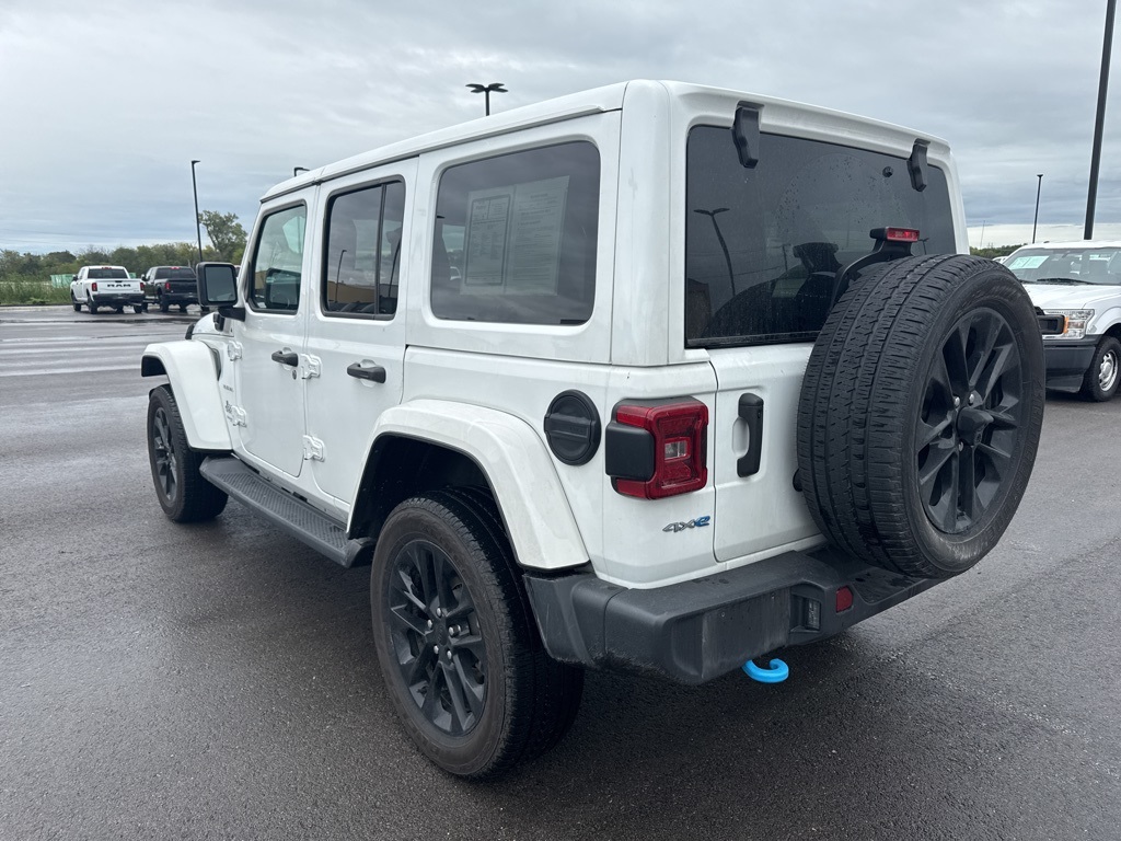 2022 Jeep Wrangler Unlimited Sahara 4xe photo 6