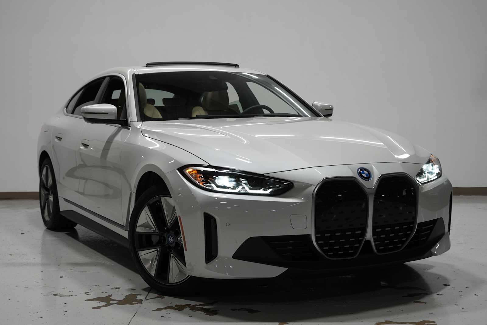 2023 Bmw i4 eDrive35 photo 3