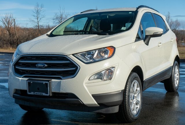 2022 Ford EcoSport SE photo 2