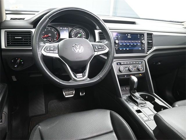 2021 Volkswagen Atlas V6 SE Technology R-Line photo 13