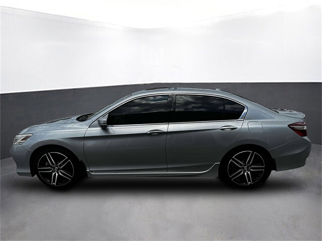 Used 2017 Honda Accord Touring with VIN 1HGCR3F93HA038422 for sale in Kansas City