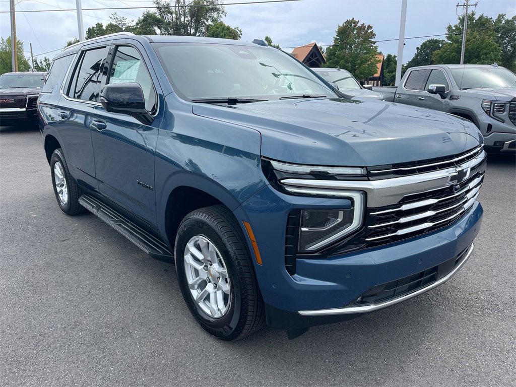 2025 Chevrolet Tahoe LT photo 6