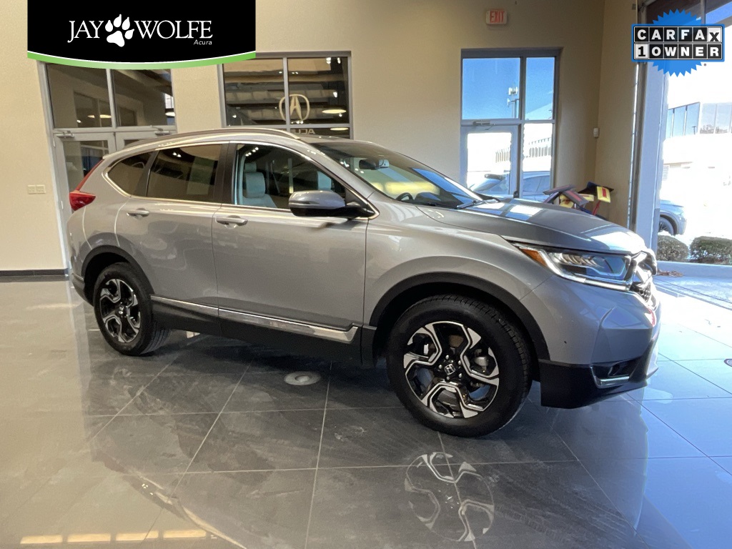 2019 Honda CR-V Touring's photo