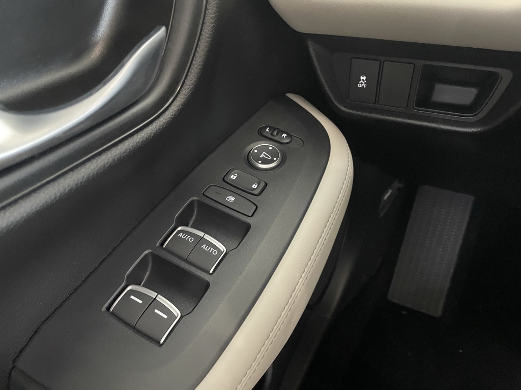 2026 Honda HR-V EX-L photo 23