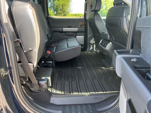 2023 Ford F-150 Lariat photo 35
