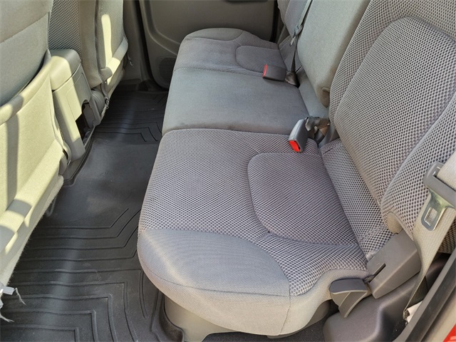 2019 Nissan Frontier SV photo 10