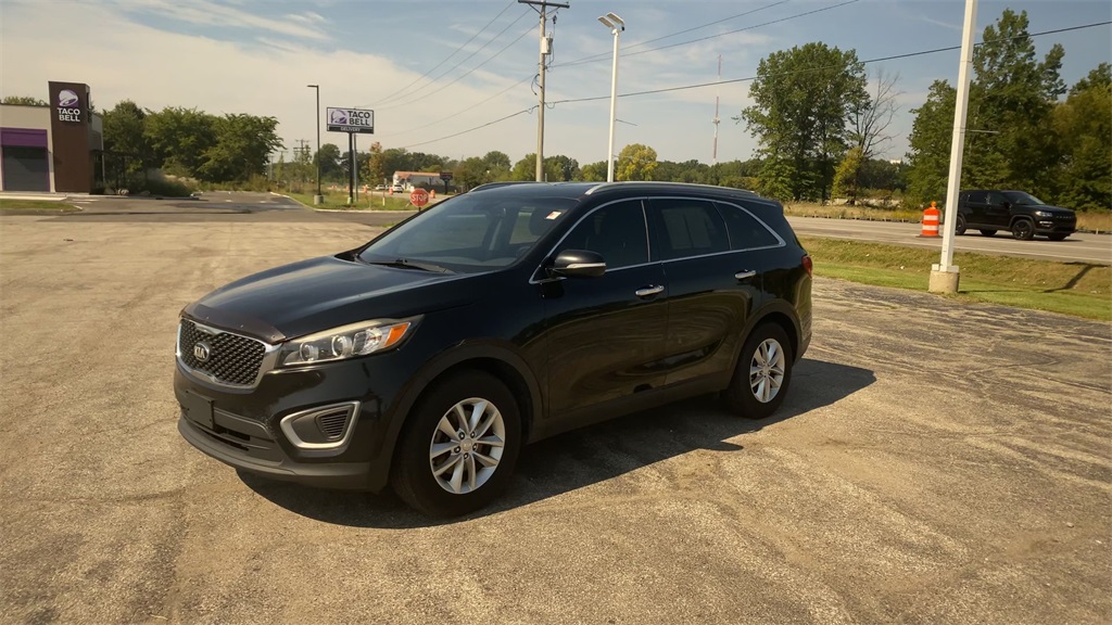 2016 Kia Sorento LX photo 4