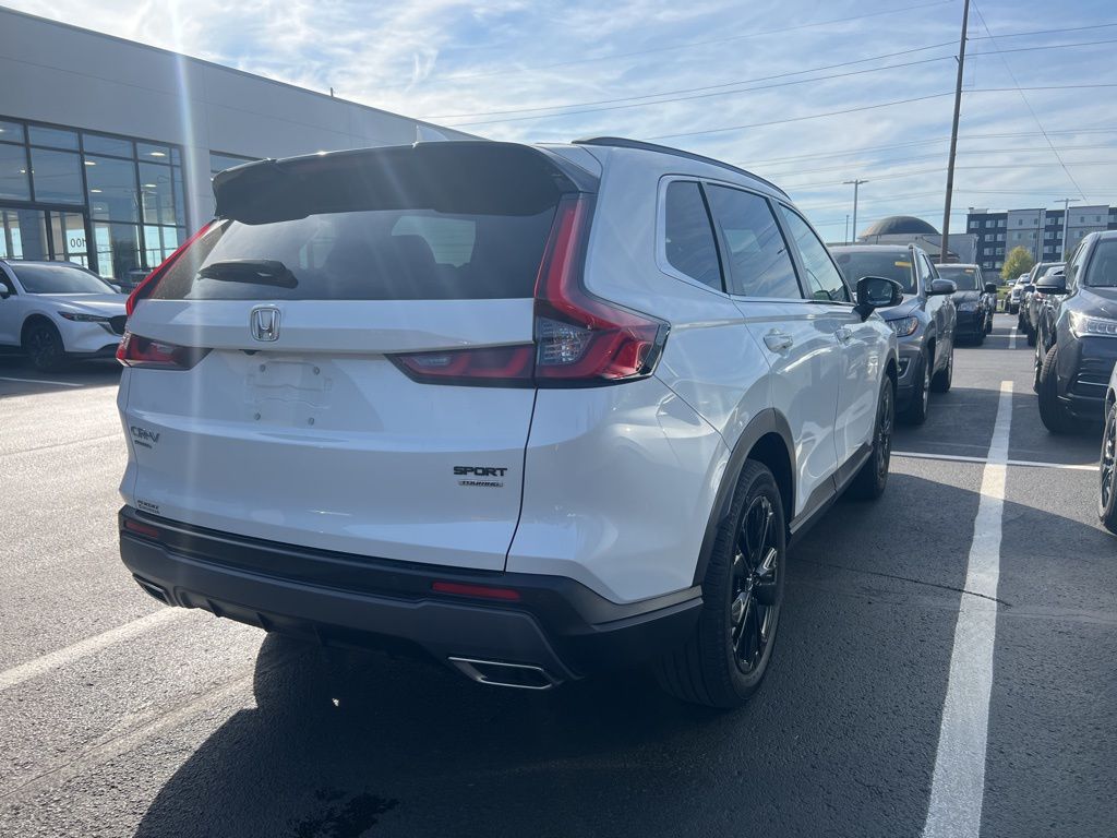 2024 Honda CR-V Hybrid Sport Touring photo 3