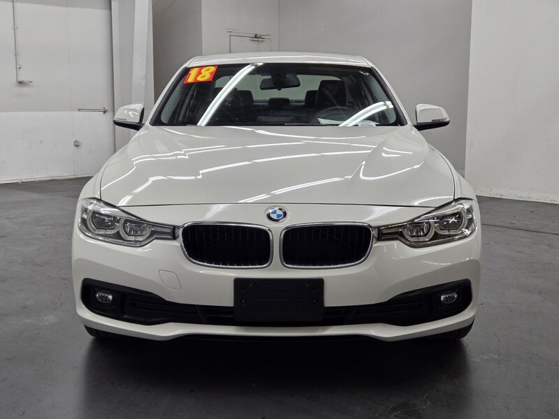 2018 Bmw 320i Sedan photo 4