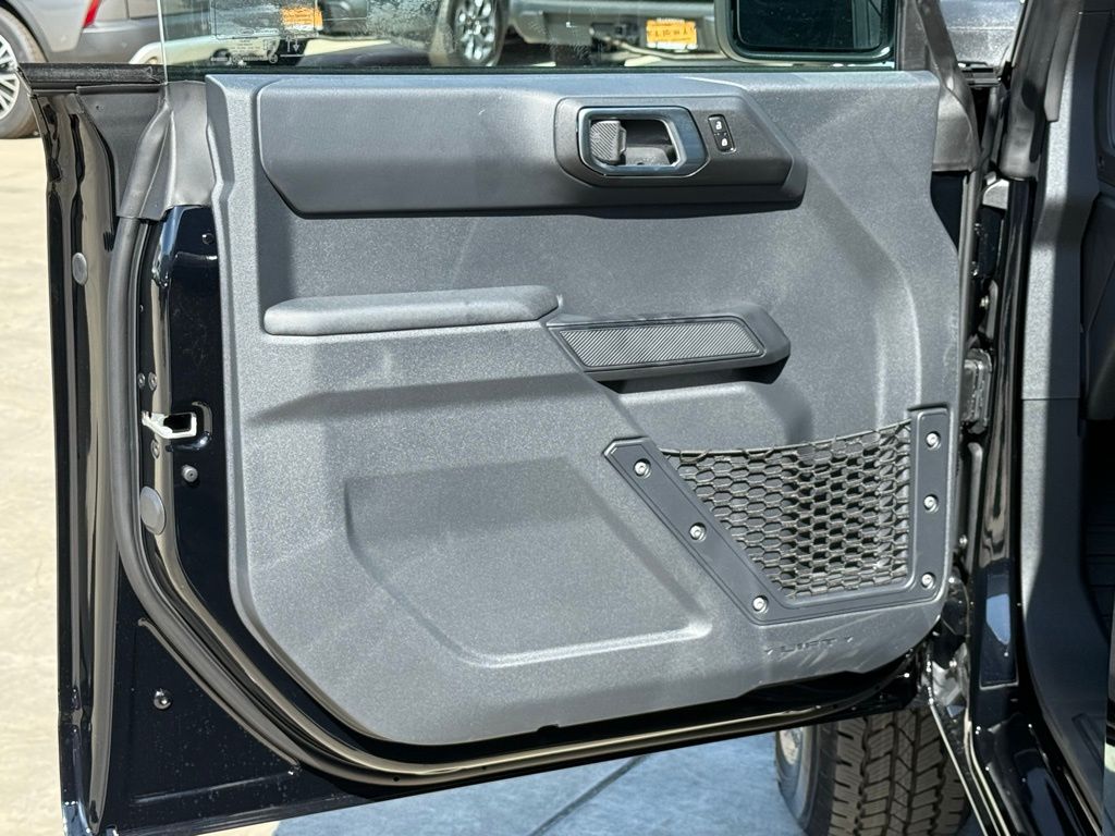 2025 Ford Bronco Big Bend photo 15