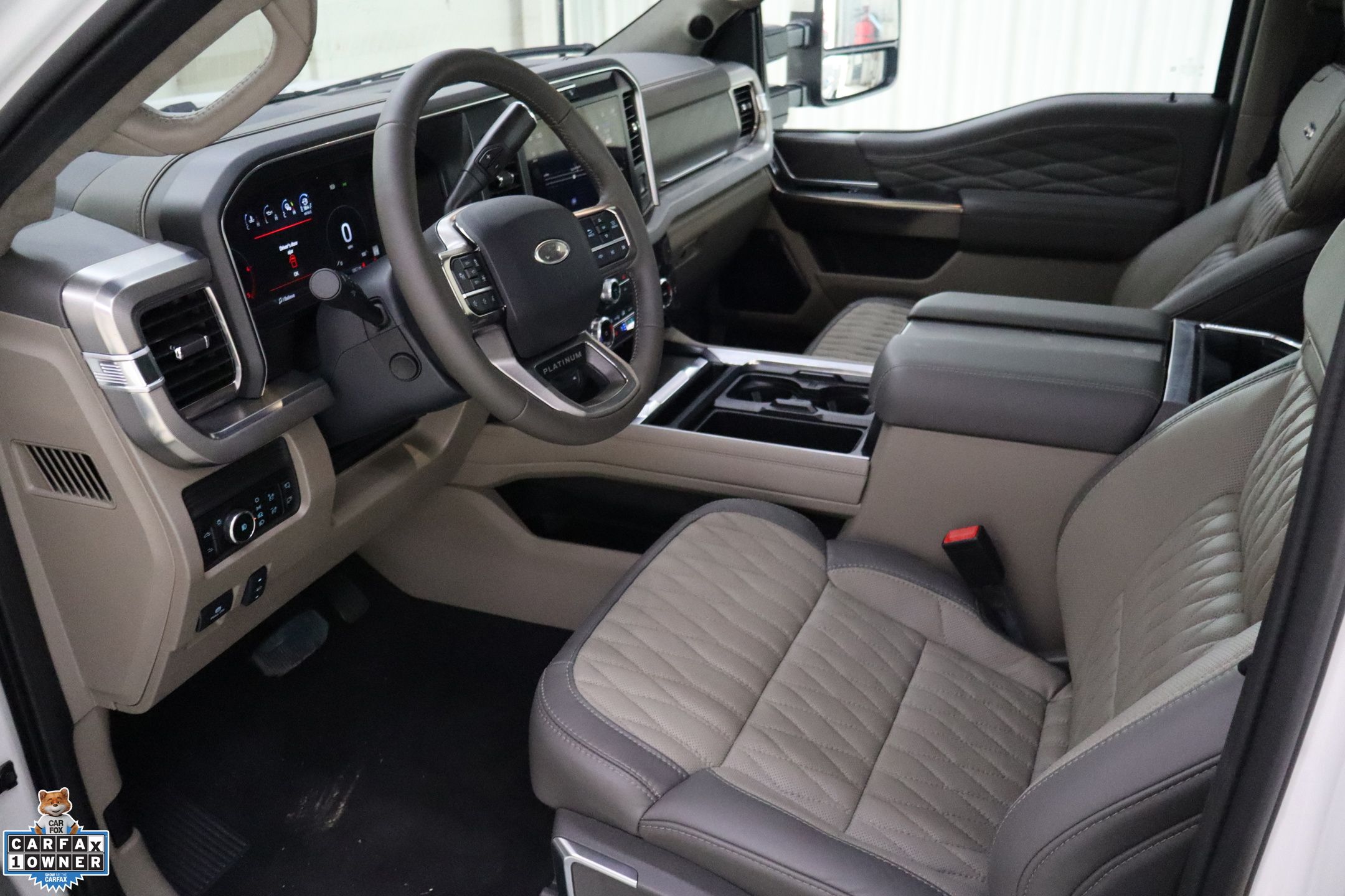 2025 Ford F-450 photo 28