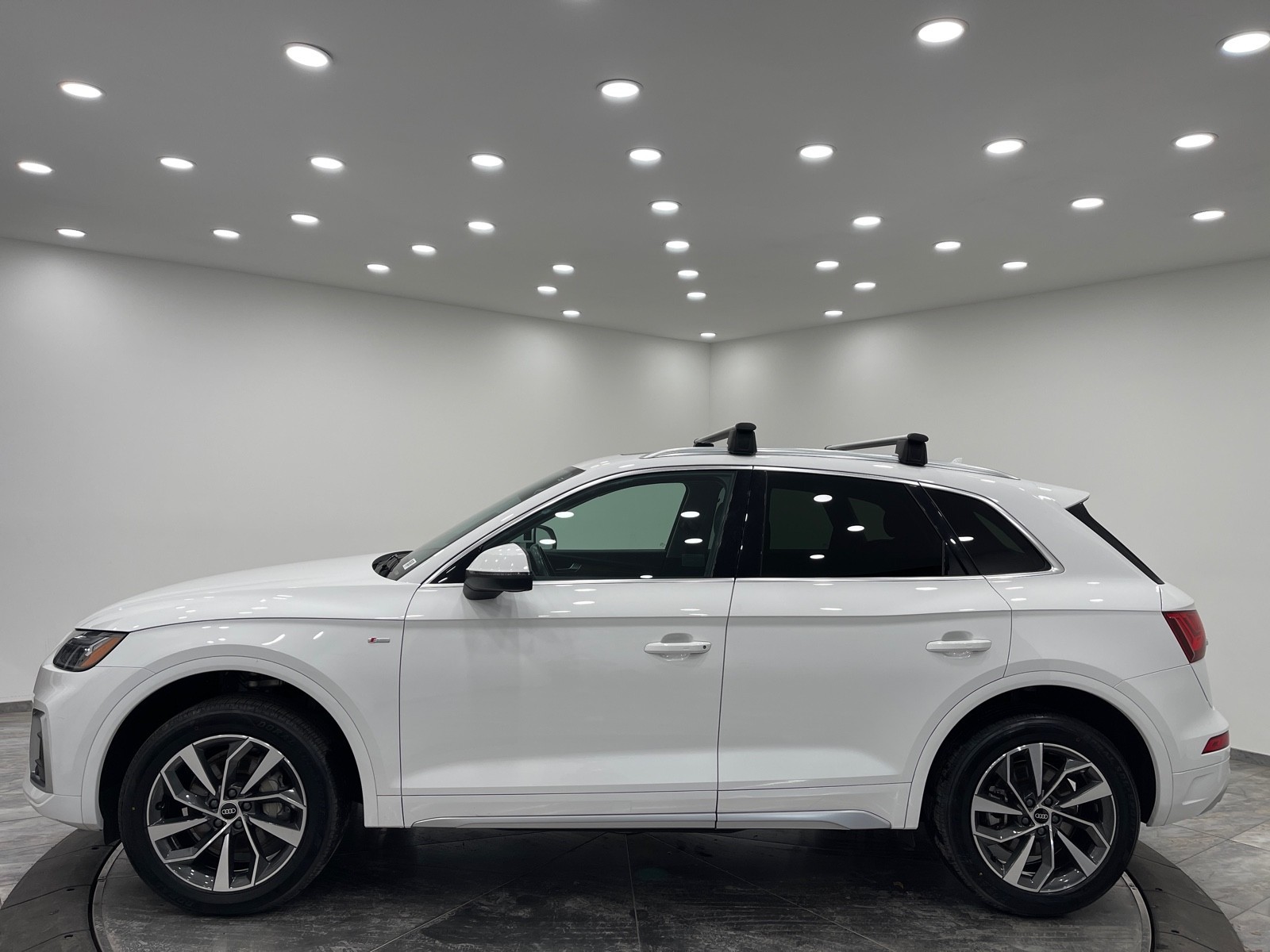 2022 Audi Q5 S line Premium Plus photo 4