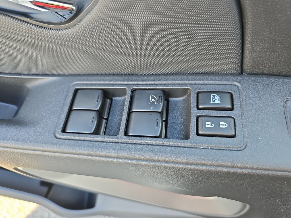 2024 Nissan Frontier SV photo 26