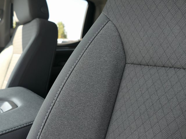 2025 Chevrolet Silverado 1500 LT photo 12
