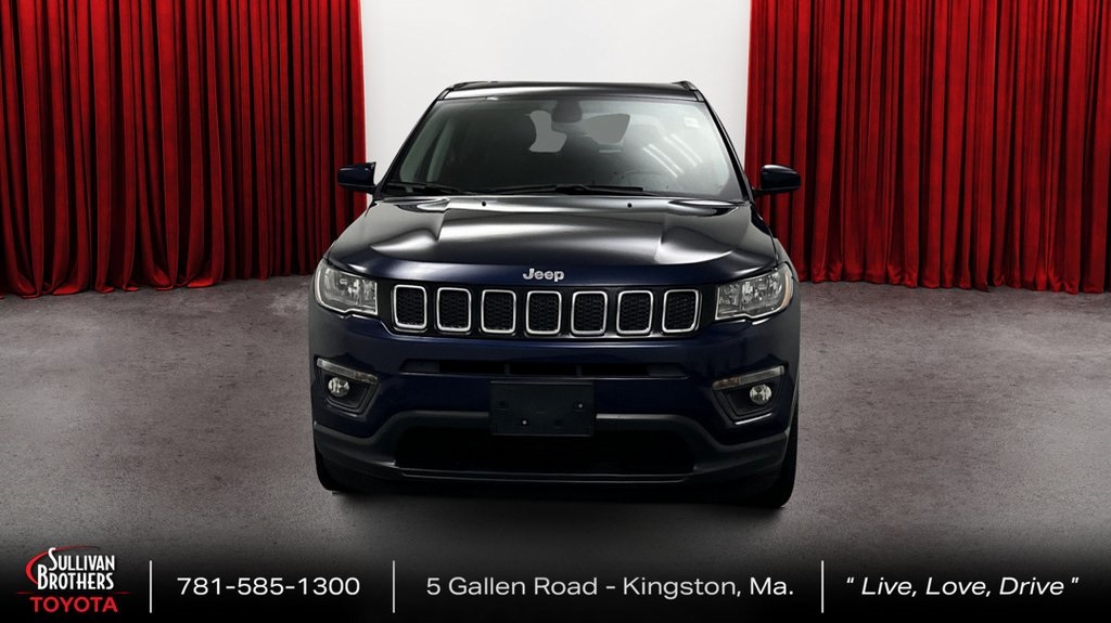 2021 Jeep Compass Latitude photo 2