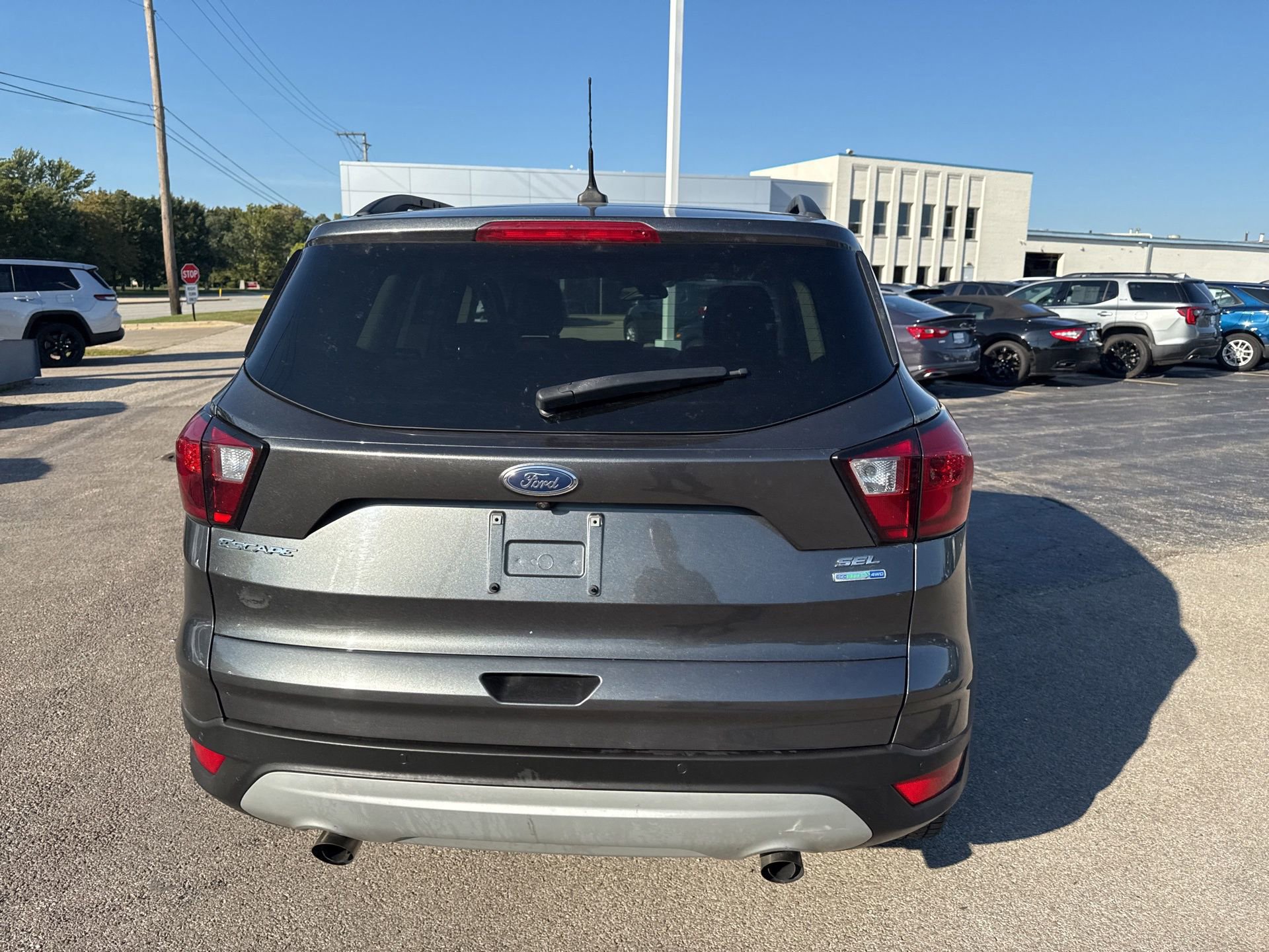 2019 Ford Escape SEL photo 5