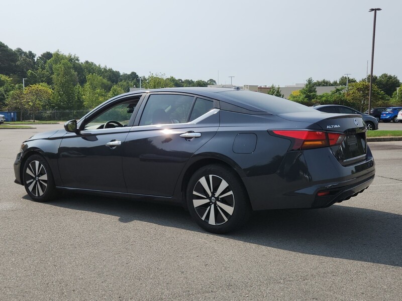 2022 Nissan Altima 2.5 SV photo 4