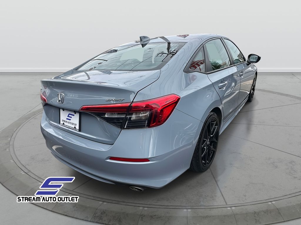 2022 Honda Civic Sport photo 4