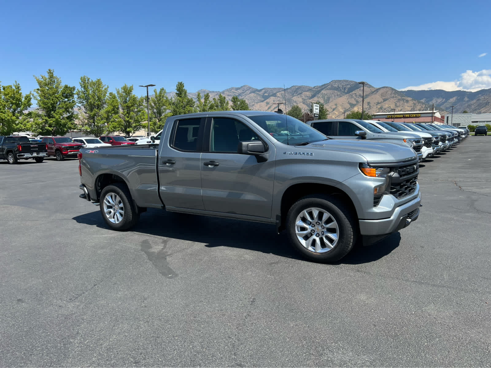 2026 Chevrolet Silverado 1500 Custom photo 6