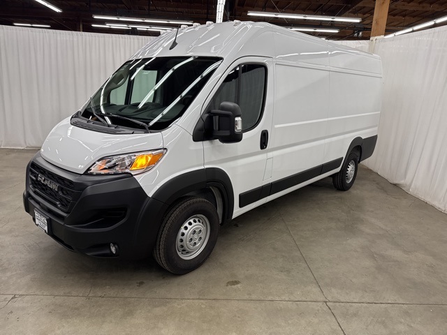 2026 Ram ProMaster 3500 photo 3