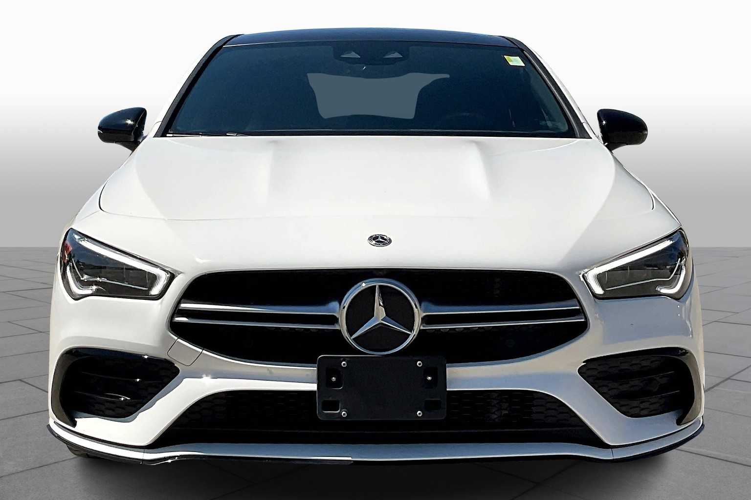2022 Mercedes Benz CLA AMG 35 4MATIC photo 3
