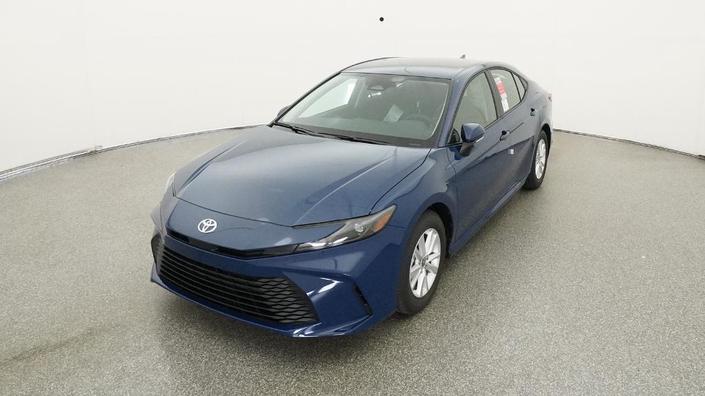 2026 Toyota Camry LE photo 3