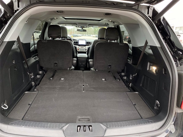 2023 Ford Explorer XLT photo 4