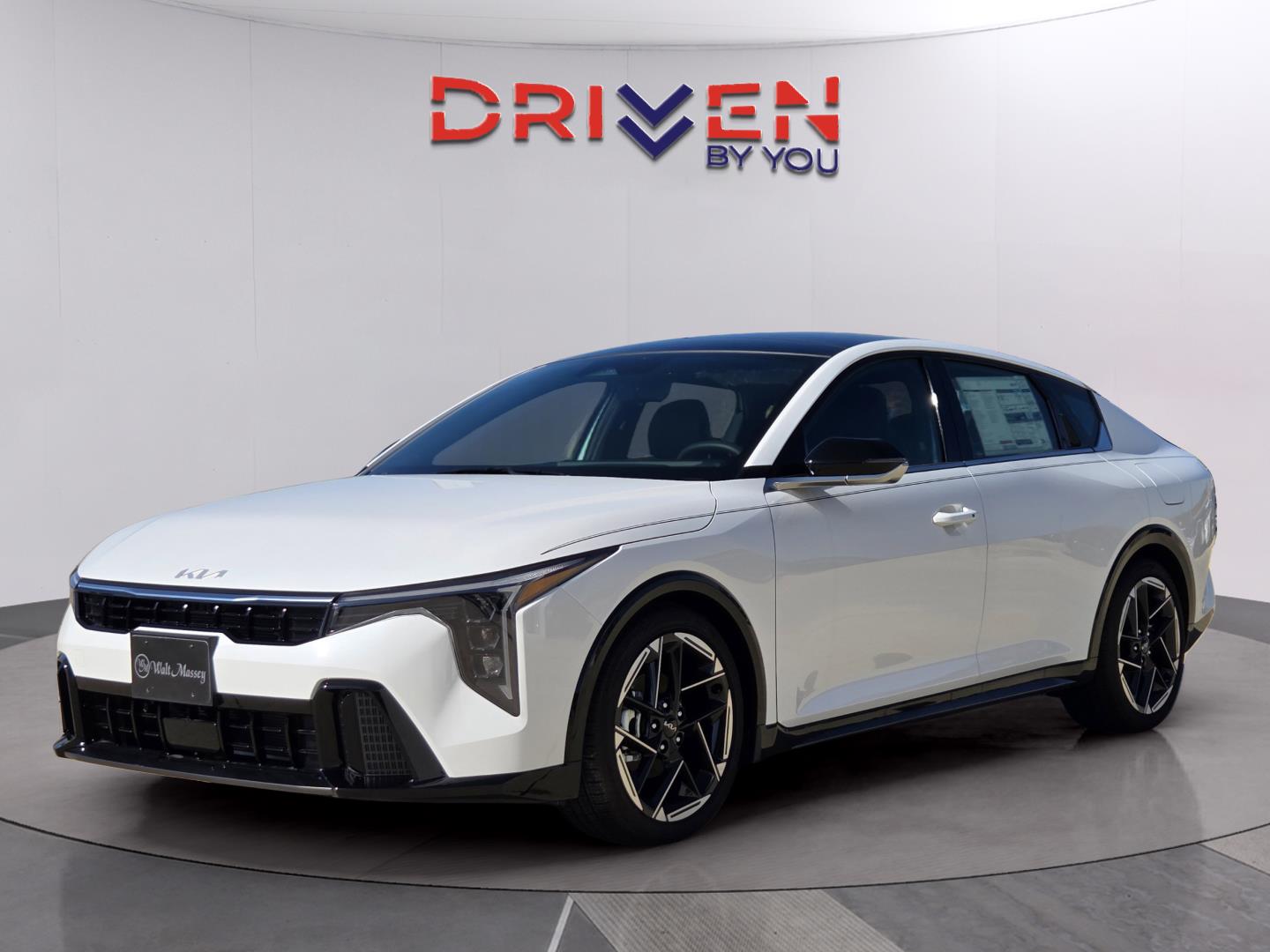 2025 Kia K4 GT-Line's photo