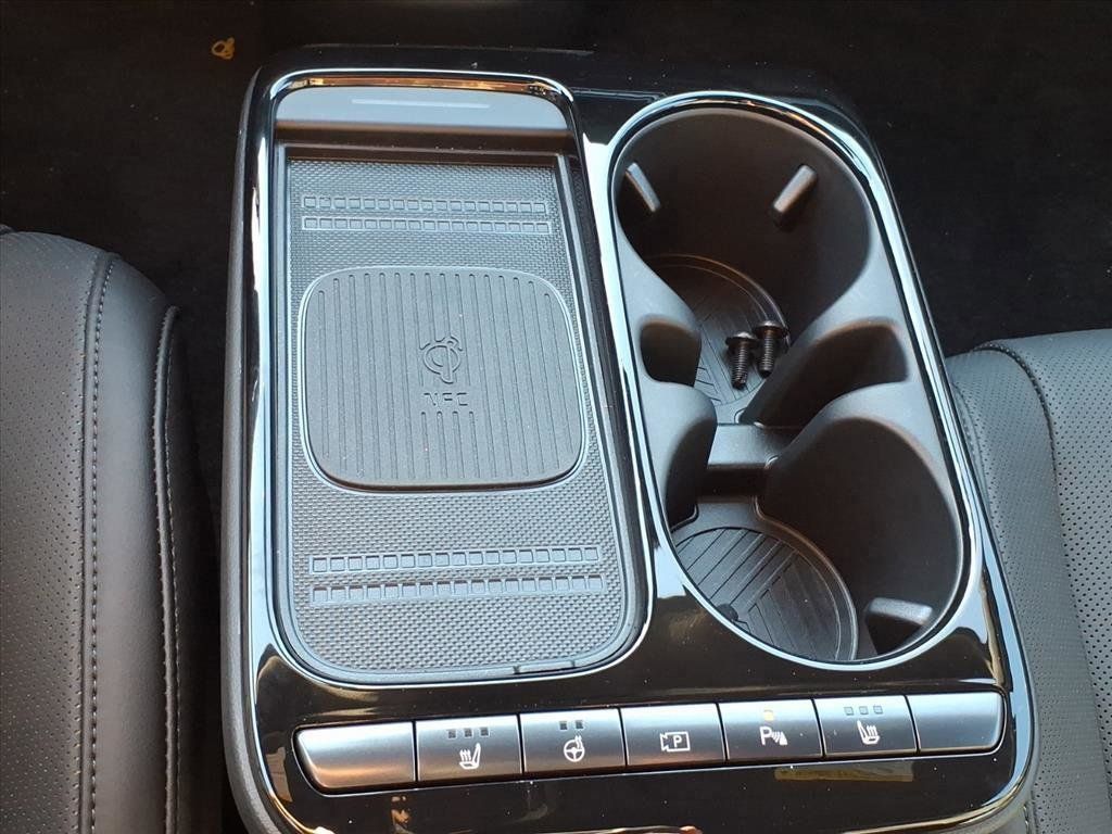 2025 Hyundai Ioniq 5 photo 3