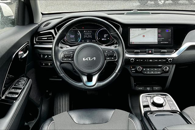 2022 Kia Niro EV EX photo 3