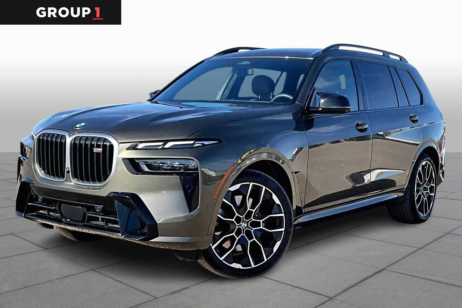 2024 BMW X7 M60i's photo