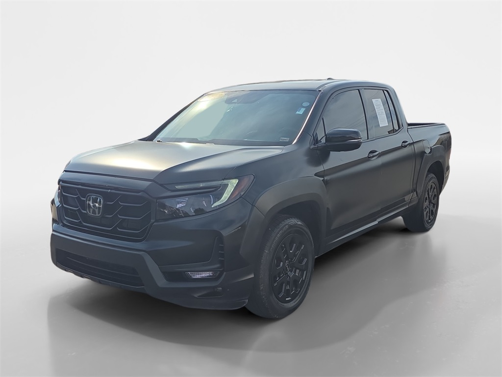 2023 Honda Ridgeline Black Edition photo 3