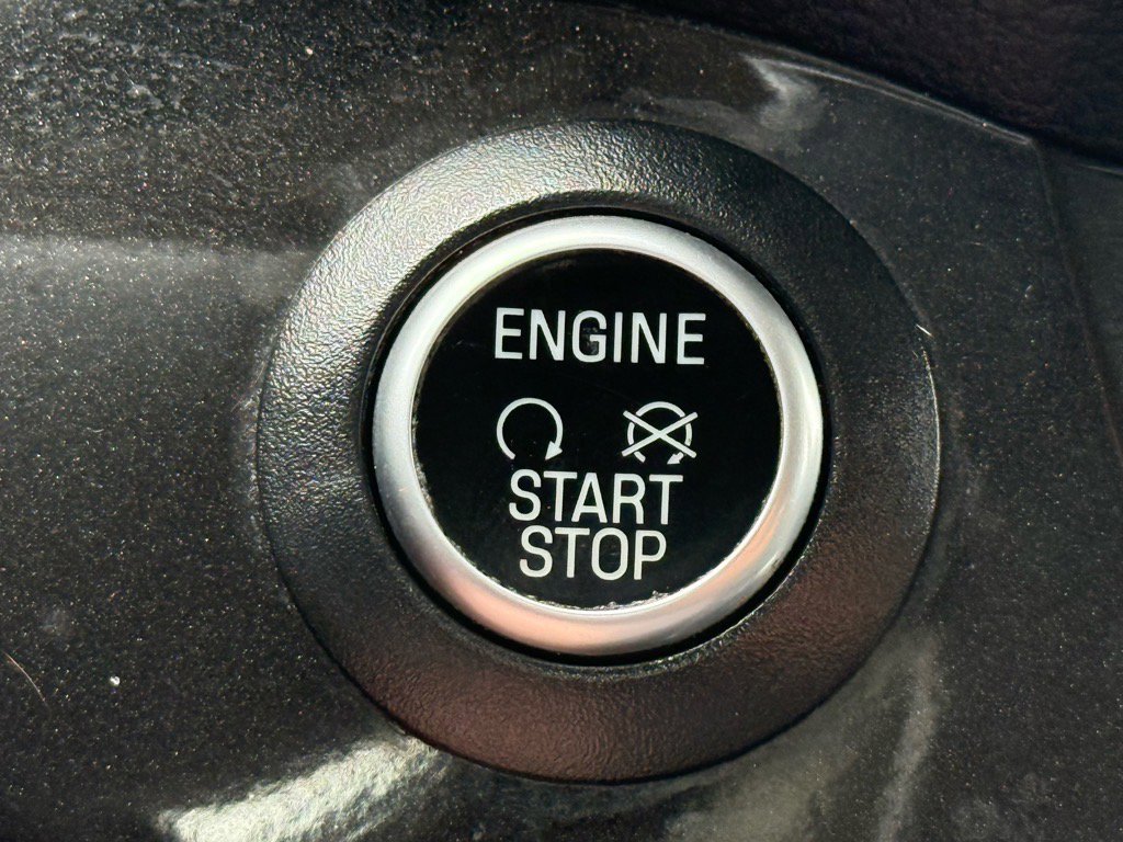 2018 Ford Escape Titanium photo 22