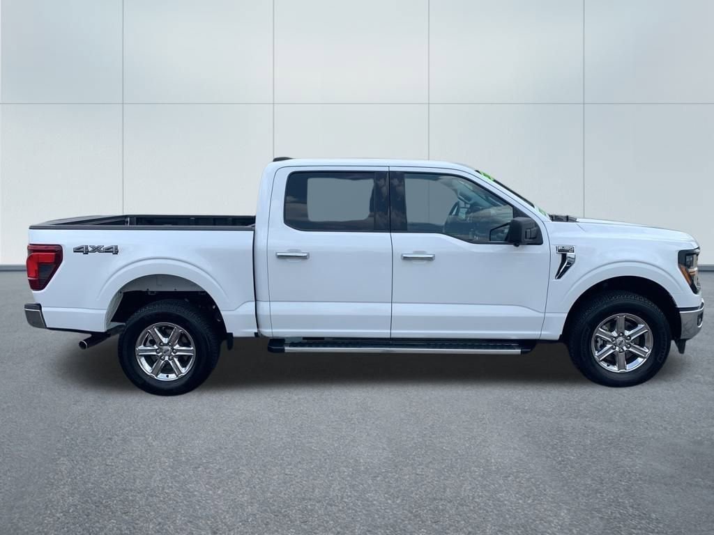 2024 Ford F-150 XLT photo 2